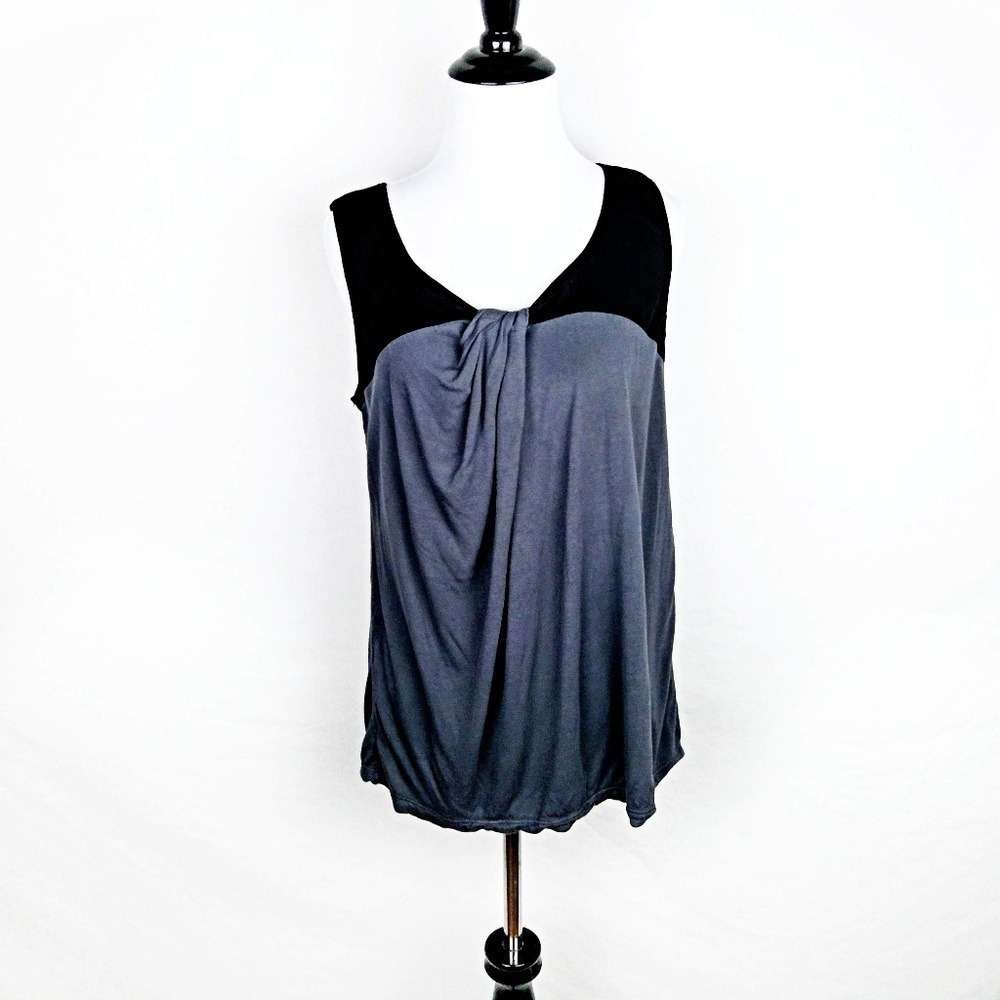 Daisy Fuentes Women's Knit Top Black and Gray